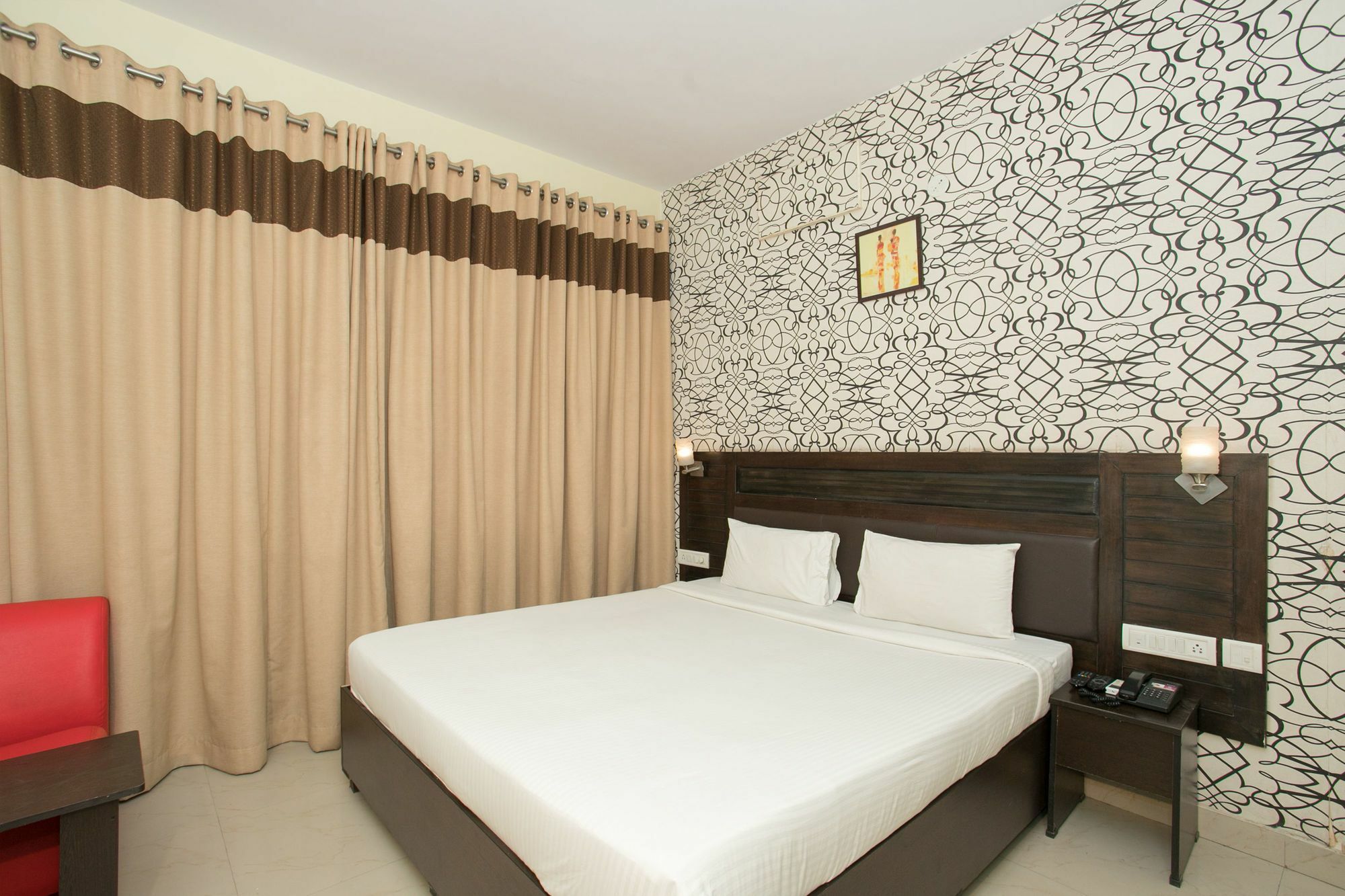 Oyo 10378 Hotel Hibiscus Mayflower Μπανγκαλόρ Εξωτερικό φωτογραφία